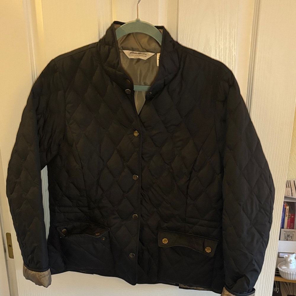 EDDIE BAUER | Navy, goose down barn jacket, button down - EUC‎